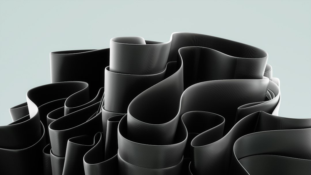 Single textured geomembrane